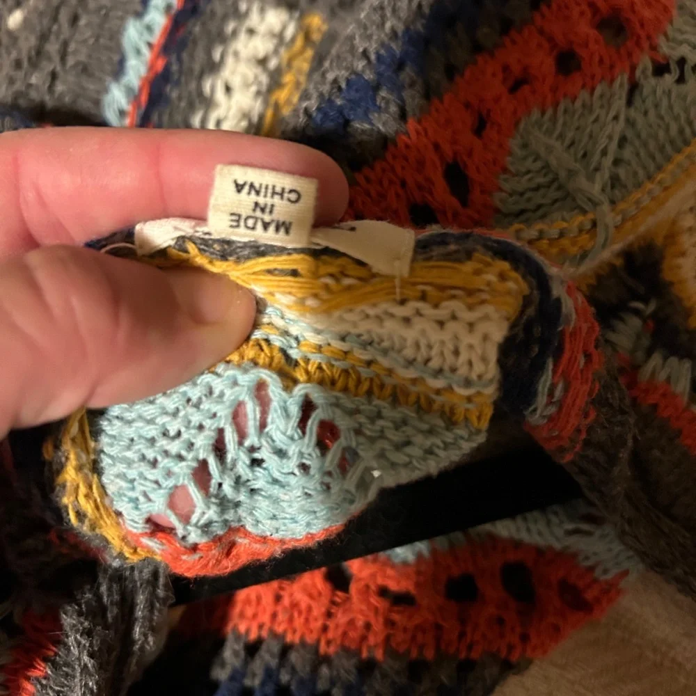 Crochet Crop Top - Women's Size Small, fits small to medium - Picture 6 of 13